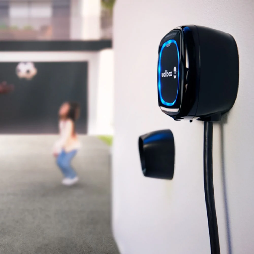 Wallbox Pulsar Plus Monofase 7.4 kW - Colonnina di ricarica - immagine 4